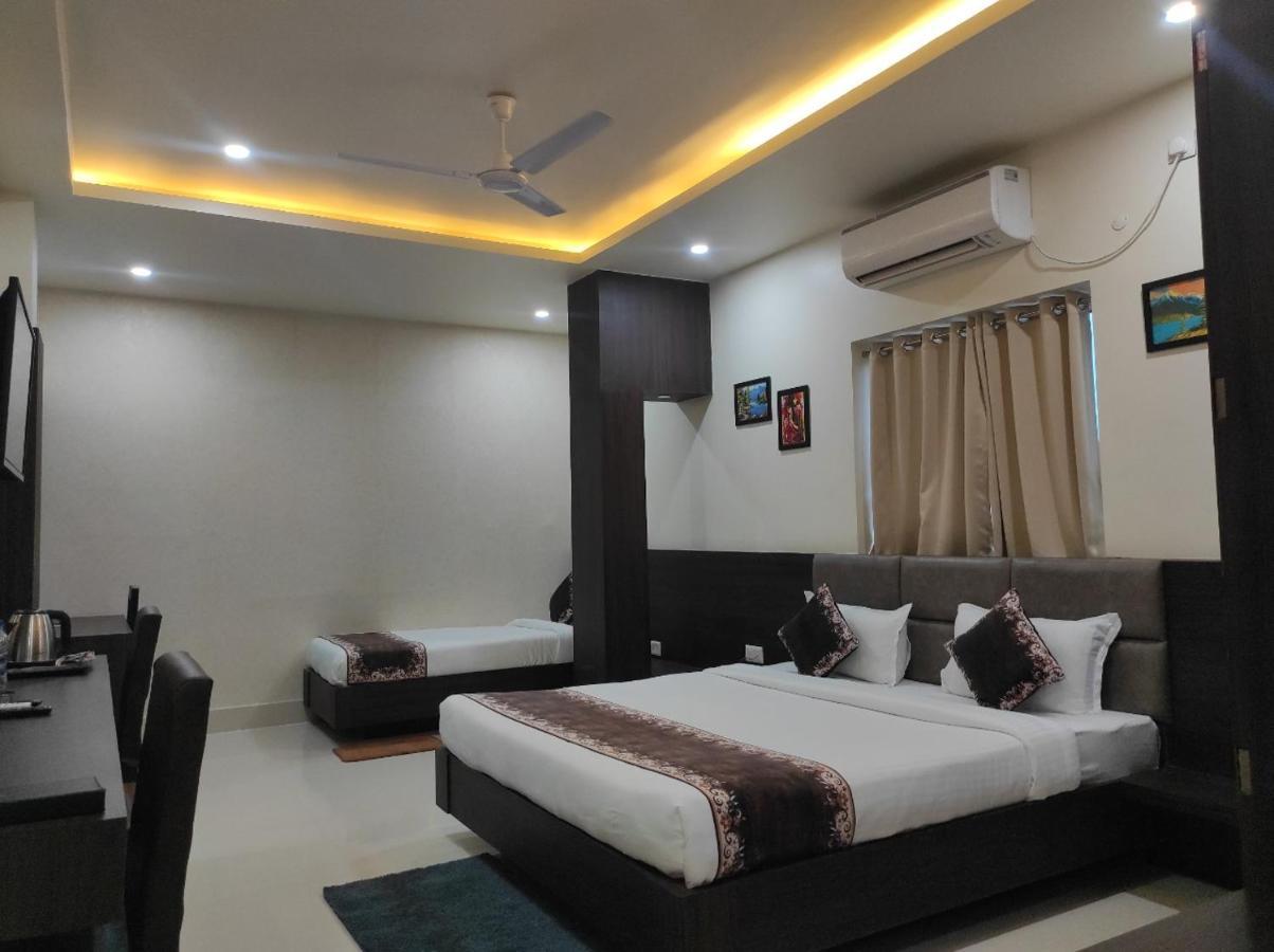 Hotel Paradise - Biswanath Chariali Bishnath Exteriér fotografie