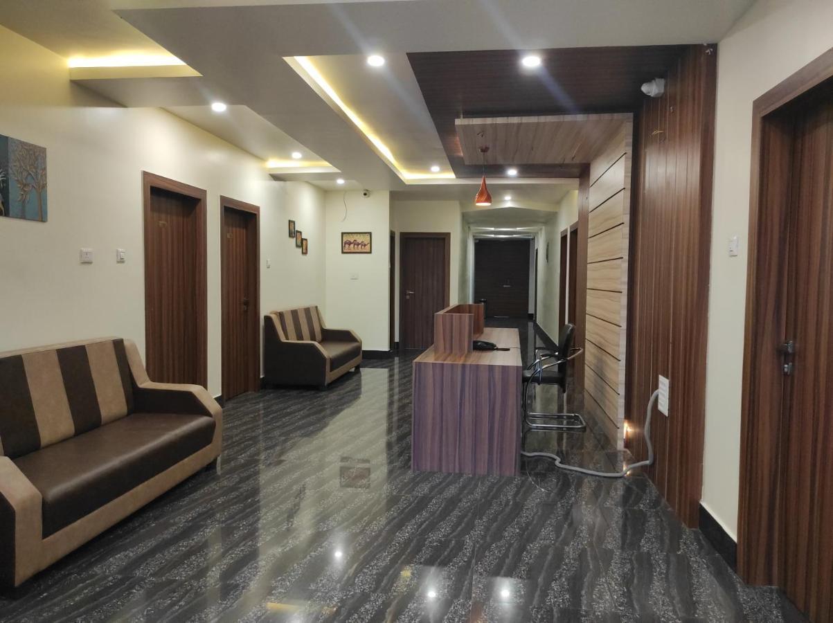 Hotel Paradise - Biswanath Chariali Bishnath Exteriér fotografie